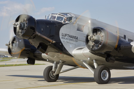 Junkers Ju 52 mit dem Kennzeichen D-AQUI